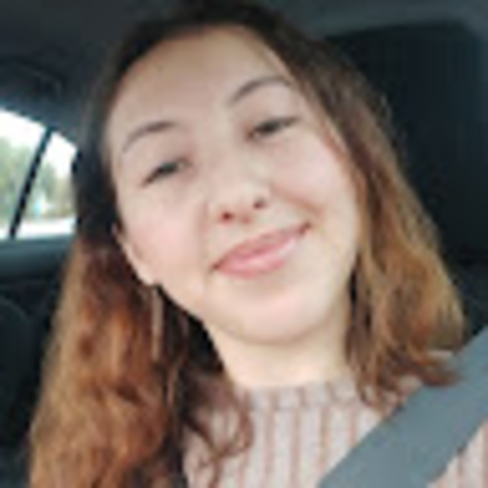Meet your Posher, Alyssa